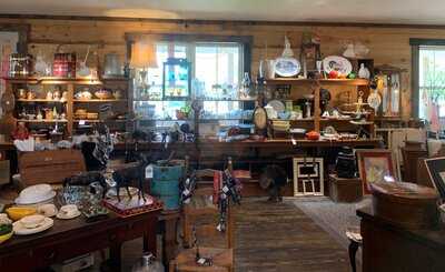 Lilliehobbs Mercantile