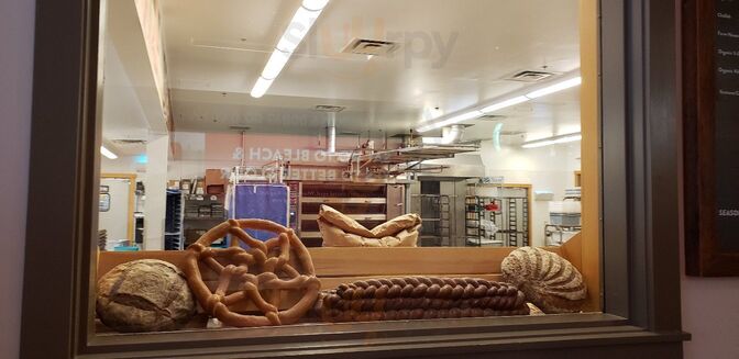 King Arthur Flour: Bakery, Cafe, School, And Store