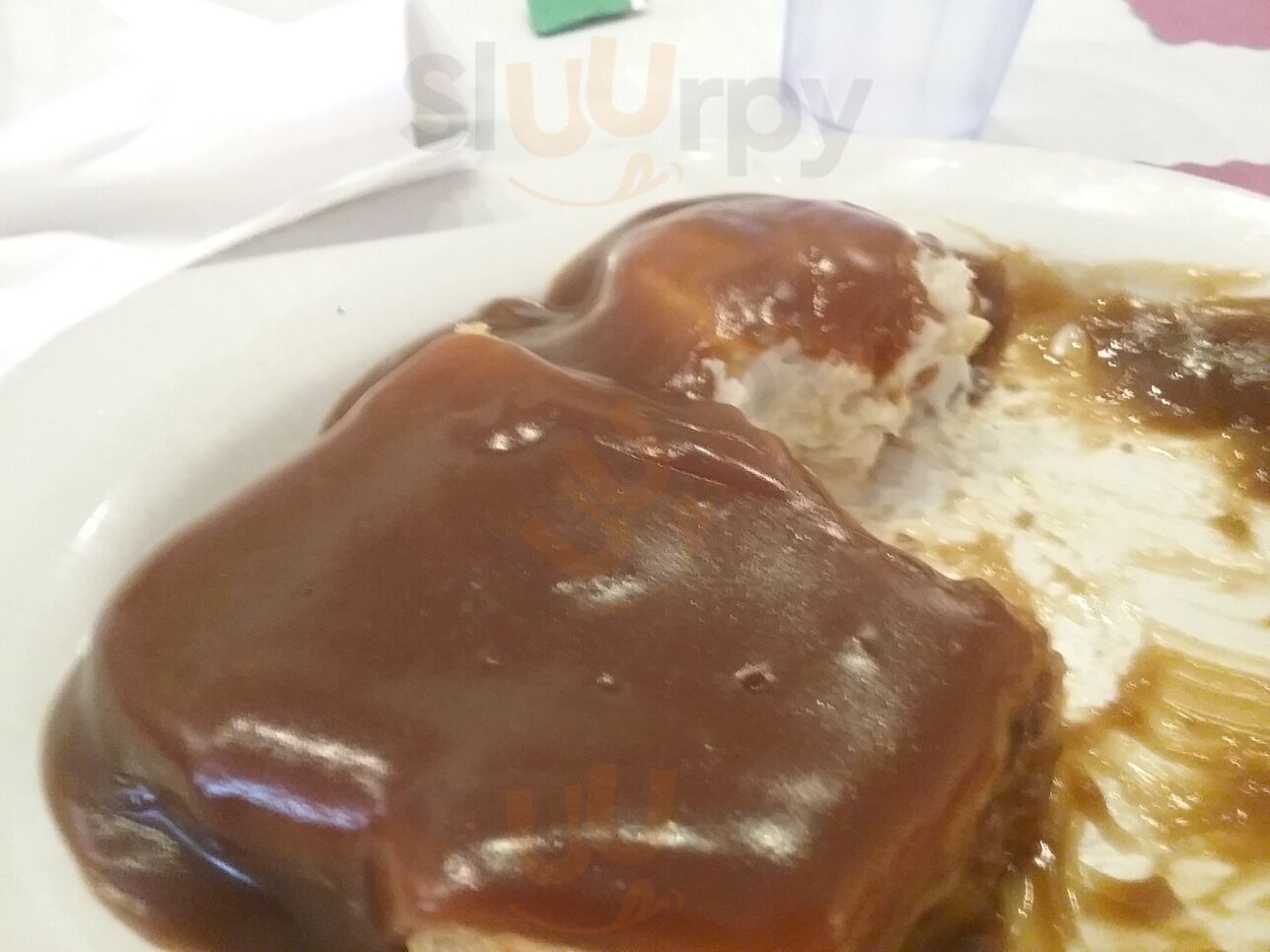 Robin's Nest Travel Center