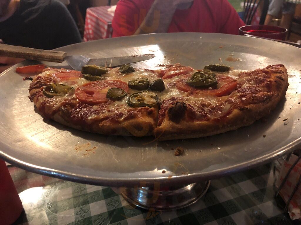Sal's Pizzeria & Family Restaurant