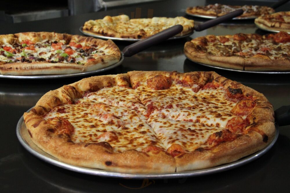 Snappy Tomato Pizza
