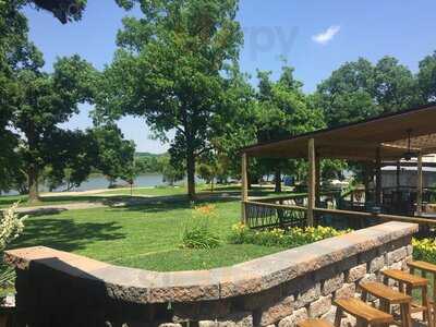 Liberty Courtyard Wine Tasting