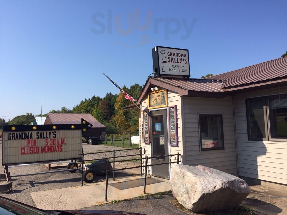 Grandma Sally's Cafe & Bake Shop