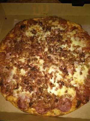 Gino's Pizza & Spaghetti House