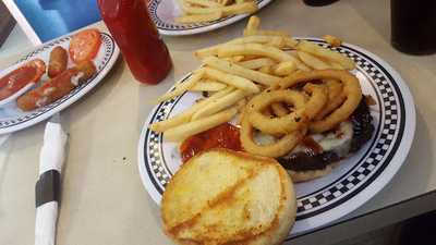 Shady Acres Restaurant And Dairy Bar