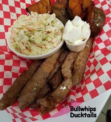 Ducky's Pub And Grill