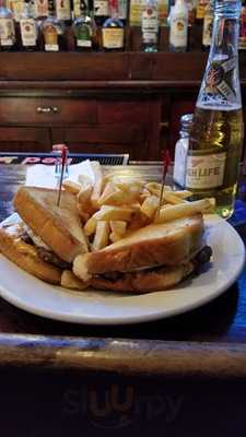 Pike Street Bar & Grill