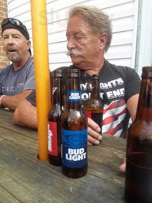 Pike Street Bar & Grill