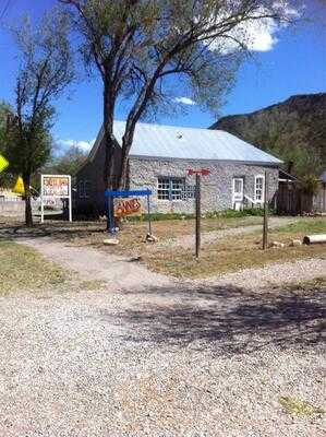 Annie's Little Sure Shot Mobile Espresso House