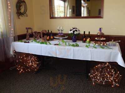 Triple R Grill & Bar