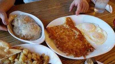 Little Oscar's Restaurant