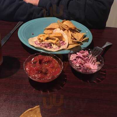 Chester Common Table