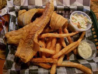 Scenic Pines Restaurant And Bar