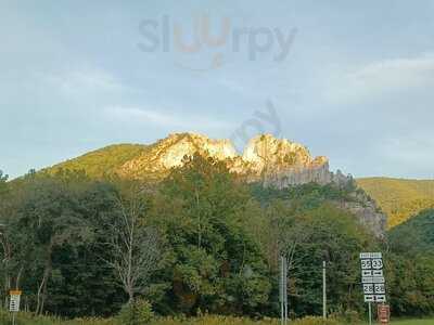 Yokum's Vacationland Restaurant