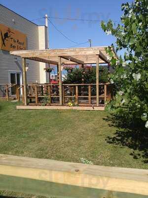 The Roost Bar And Grill