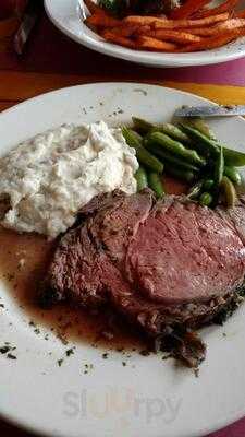 Heartbreak Hotel Sports Bar & Restaurant