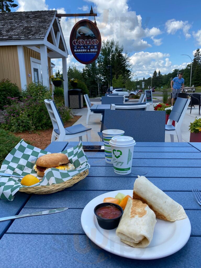 Coho Cafe & Bakery