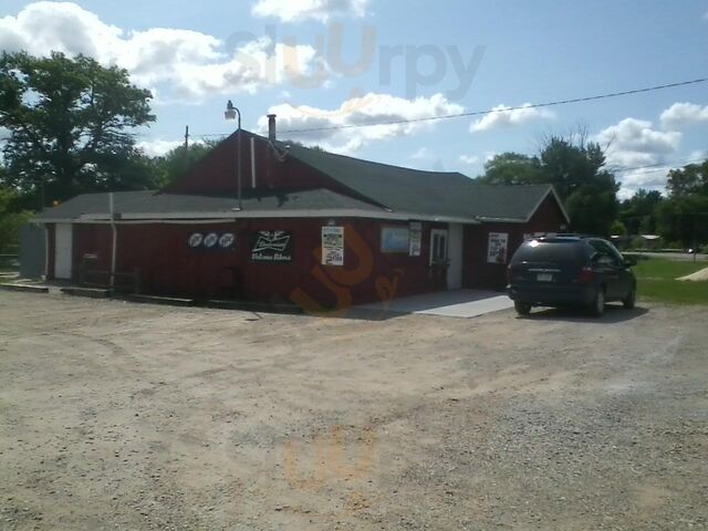 Long Lake Bar & Grill