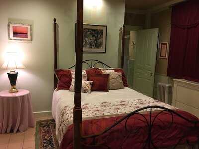 The Inn At Clamber Hill Restaurant