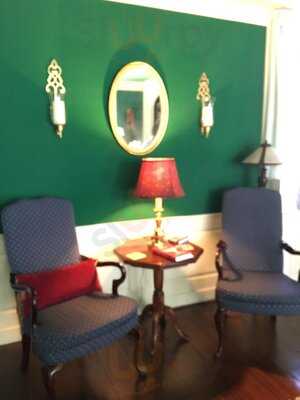 The Inn At Clamber Hill Restaurant