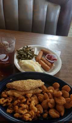 Little Town & Country Restaurant