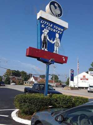 Little Town & Country Restaurant