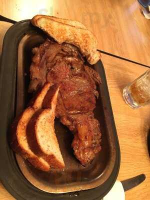 Rick & Peg's Pleasant View Inn