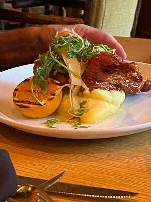 Stillwaters Restaurant At Stonewall Resort