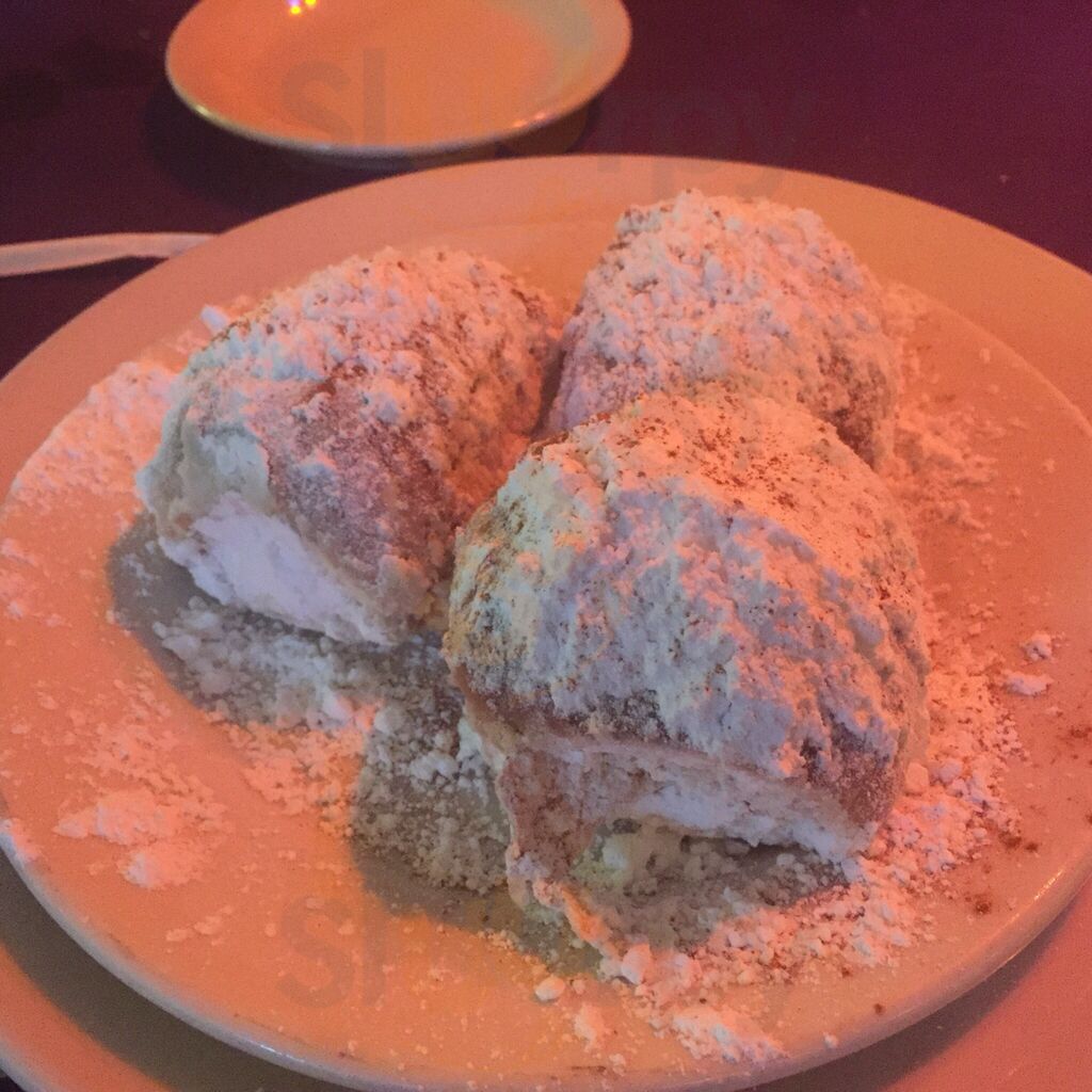 Papa Boudreauxs Cajun Cafe