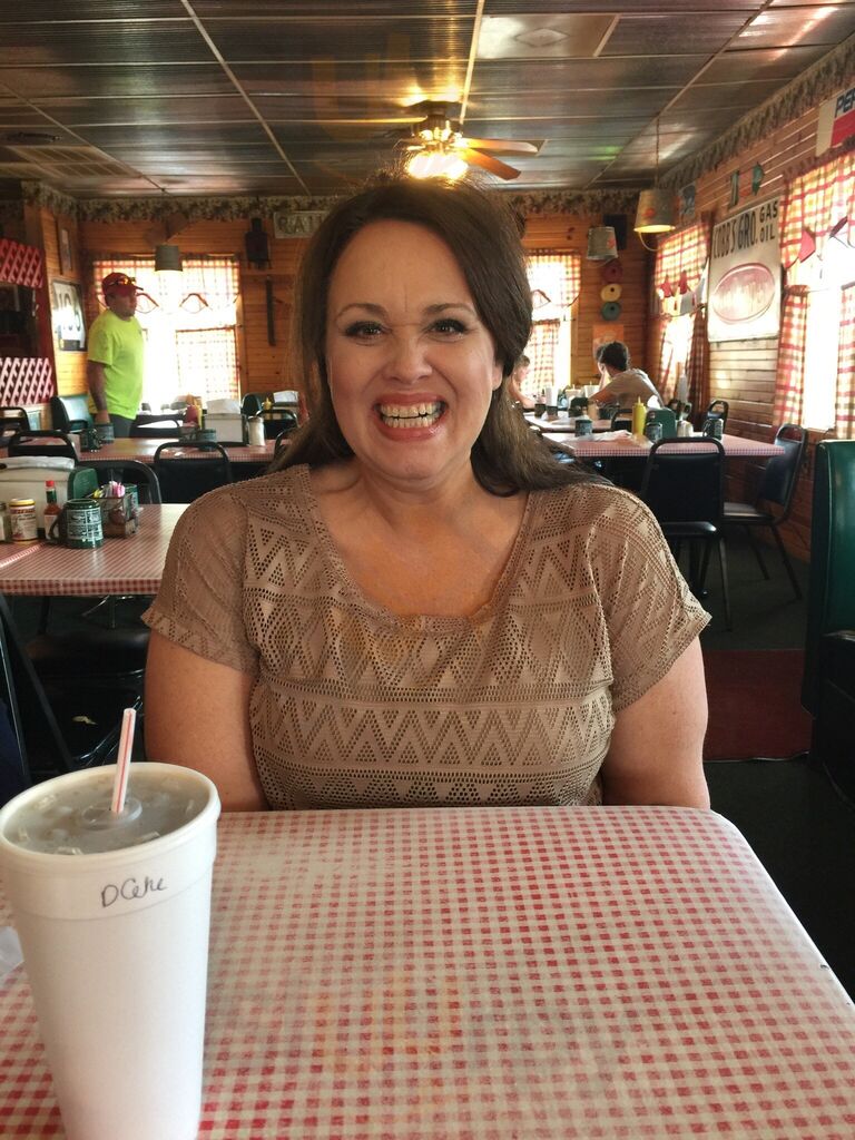 Flossie's Apple Barrel