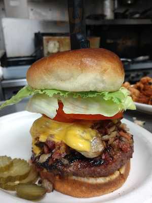 Tranel's Canal St Restaurant And Bar