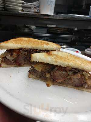 Tranel's Canal St Restaurant And Bar