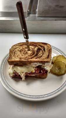 Tranel's Canal St Restaurant And Bar