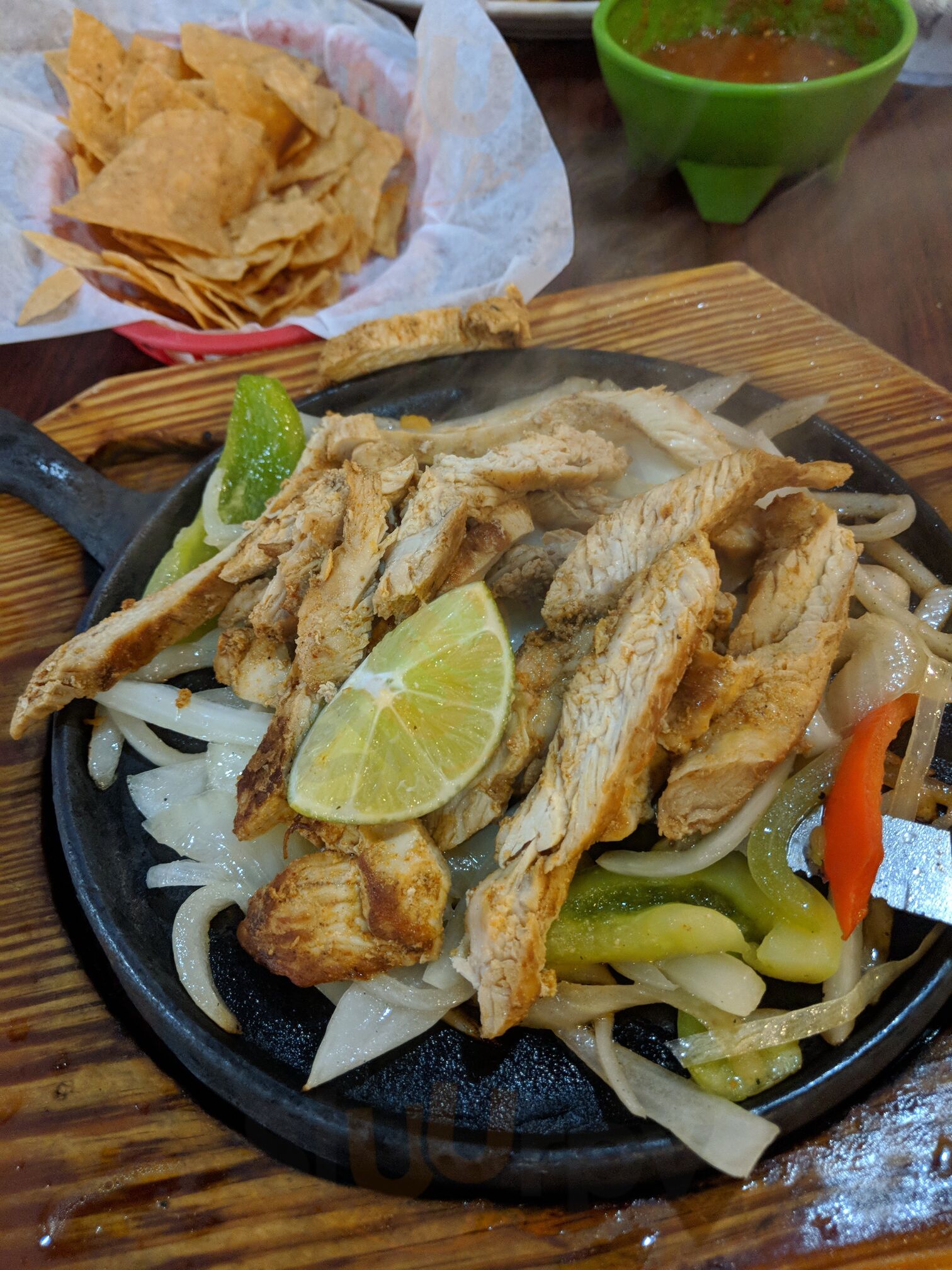 Yole's La Familia Taqueria