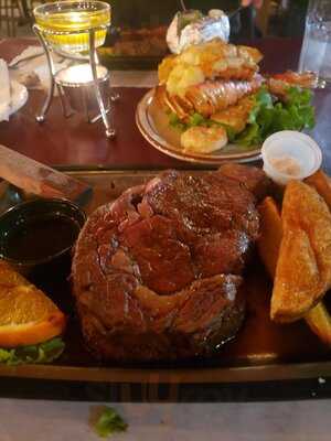 Point Of Rocks Restaurant