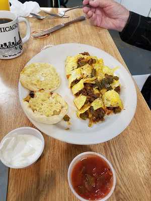 Dutzow Deli