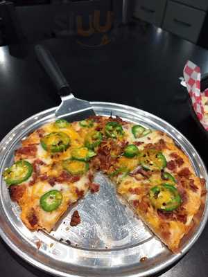 Big Creek Pizza House