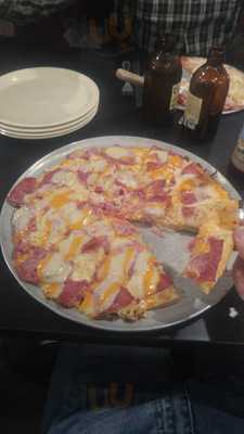 Big Creek Pizza House