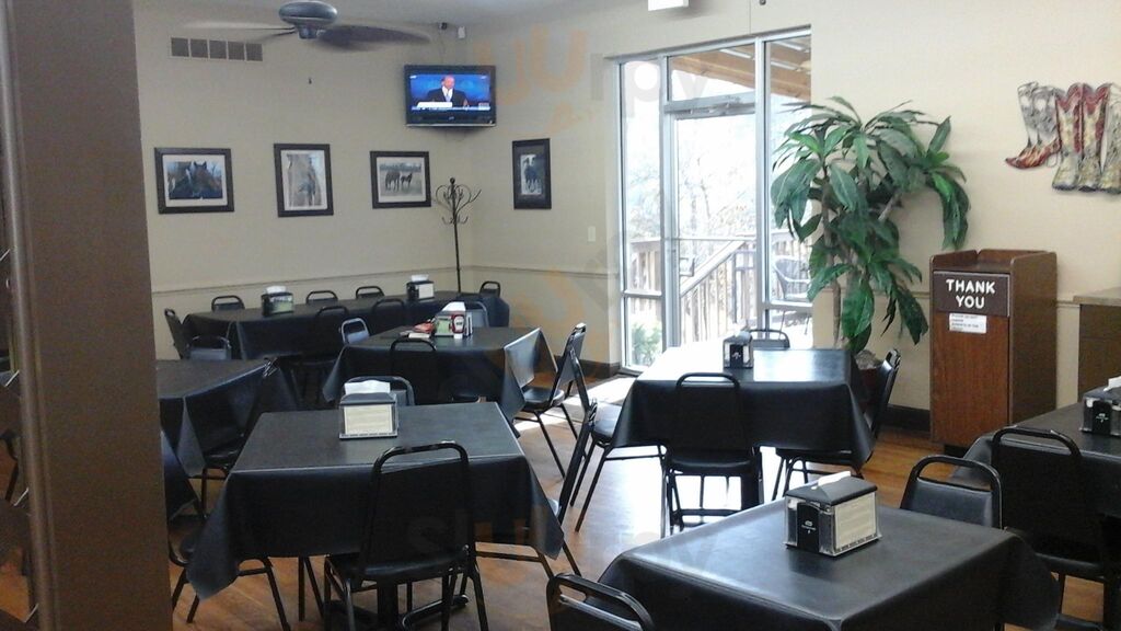 The Dixie Cafe & Quick Stop