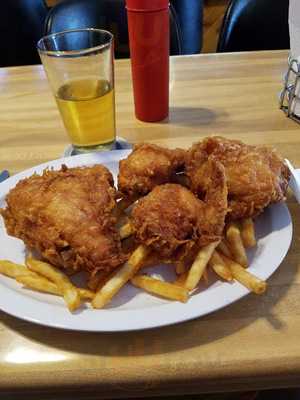 Railside Bar And Grill