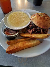 Iroquois Cafe