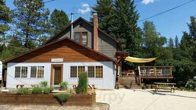 Wet Planet Cafe And Grill