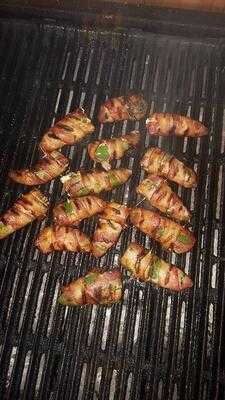 Hole In The Wall Cafe