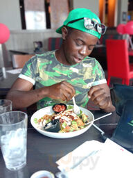 Shipwreck Bar & Grill