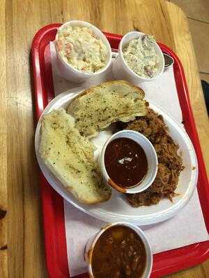 Gio's Bbq
