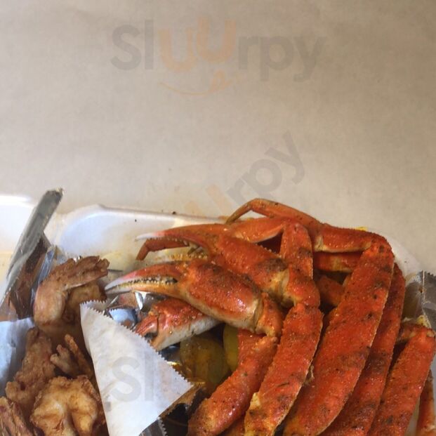 Mad Crab Seafood And Wings