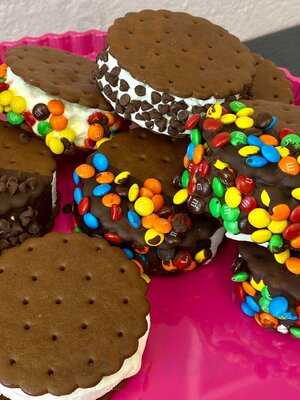 Elsie's Ice Cream Station