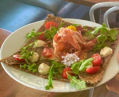 La Table De Sophie And Le Bar De Simon