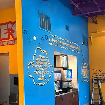 Ike's Love & Sandwiches