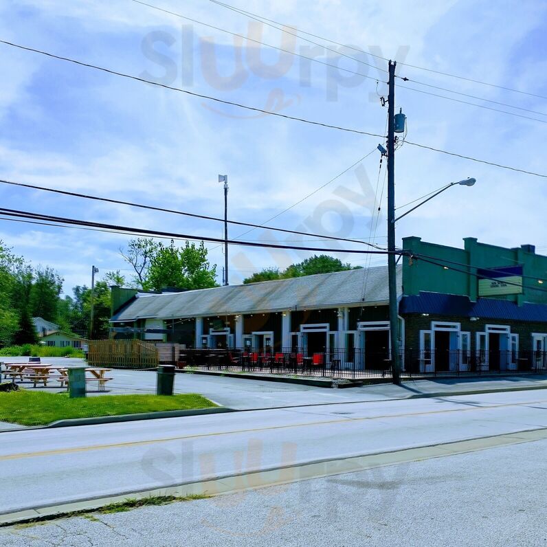 Brew Streaks Bar & Grill